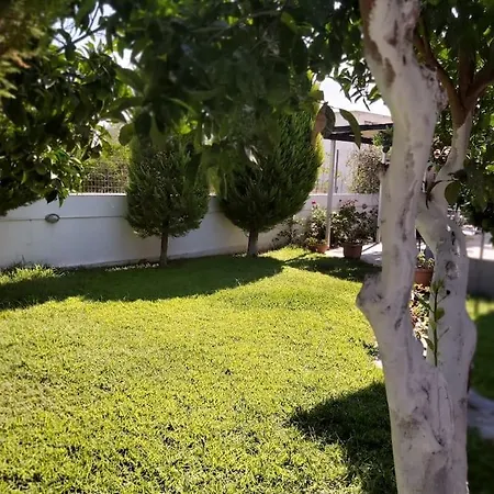 Holiday home Πολυτελής Μεζονέτα 145 Τμ Στο Κιάτο, 3 Λεπτά Από Τη Θάλασσα